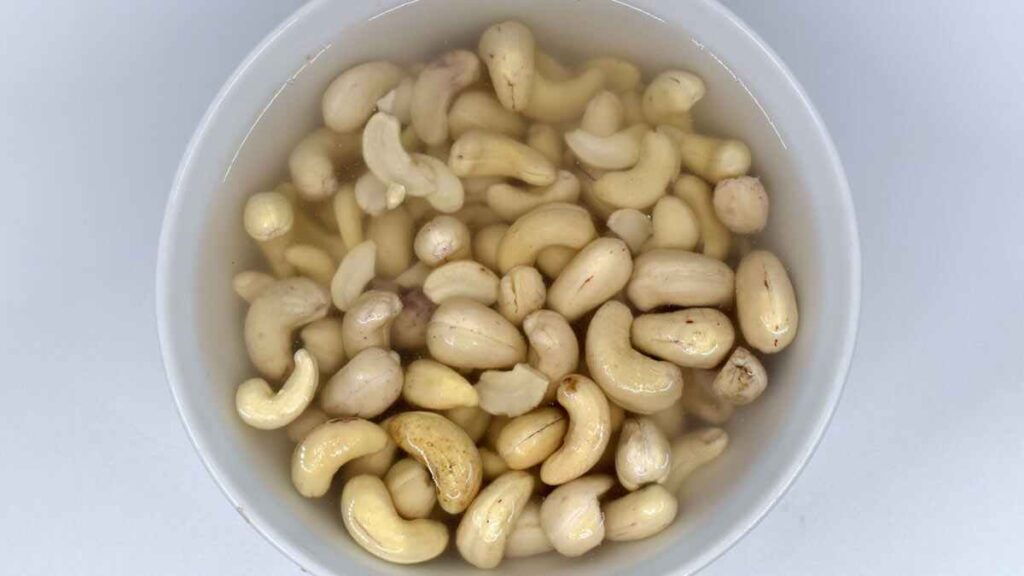 soaked cashews nuts